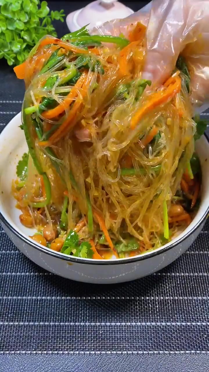 拌三丝,可当菜可当主食,酸辣爽口好吃!