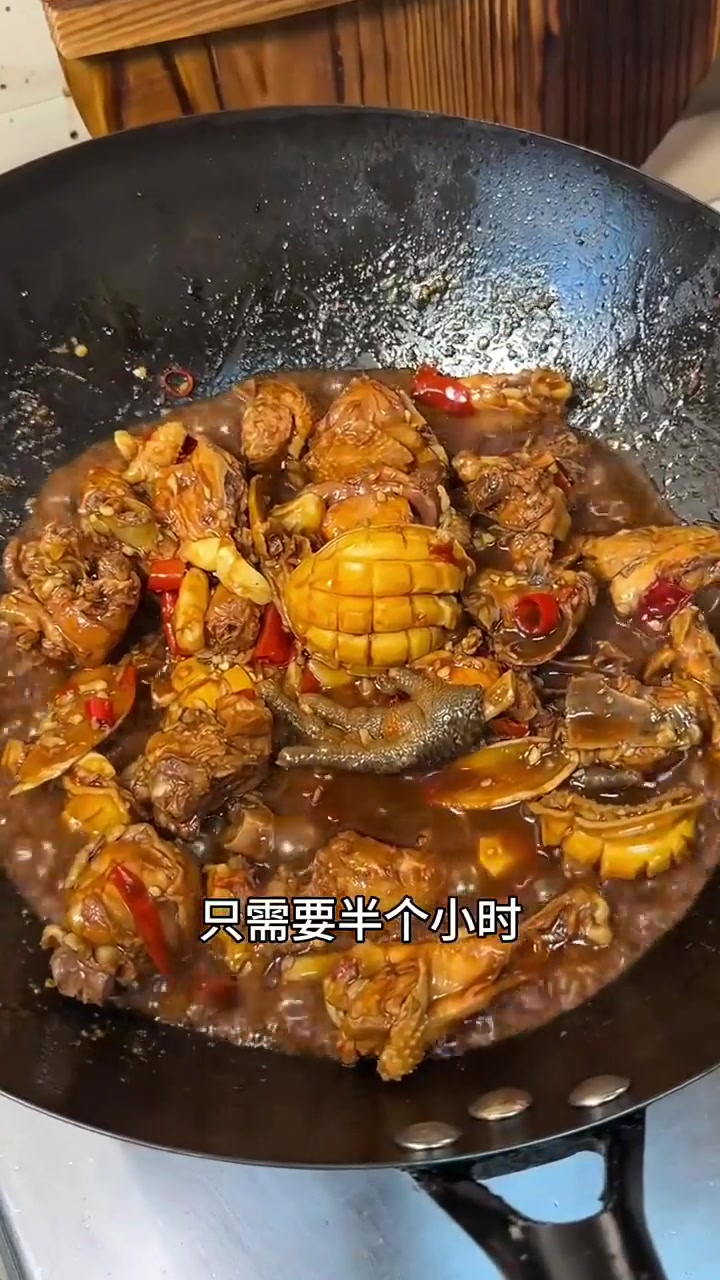 半个小时就能做出媲美大厨水准的鲍鱼烧鸡～!