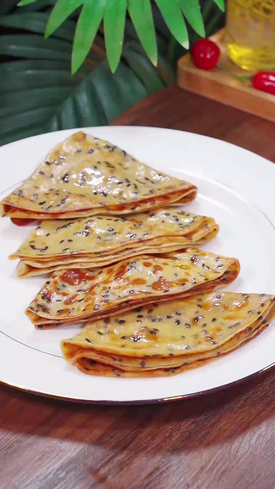 早餐不知道给孩子吃什么,你就试试这个牛奶香蕉鸡蛋饼,好吃易做