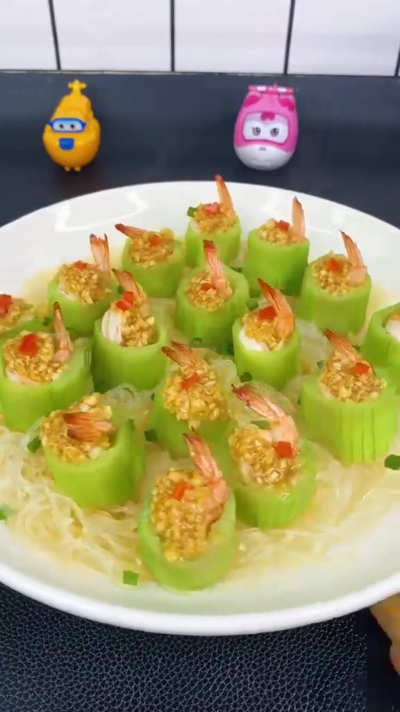 粉丝丝瓜蒸虾球这样一做，孩子超爱吃……！