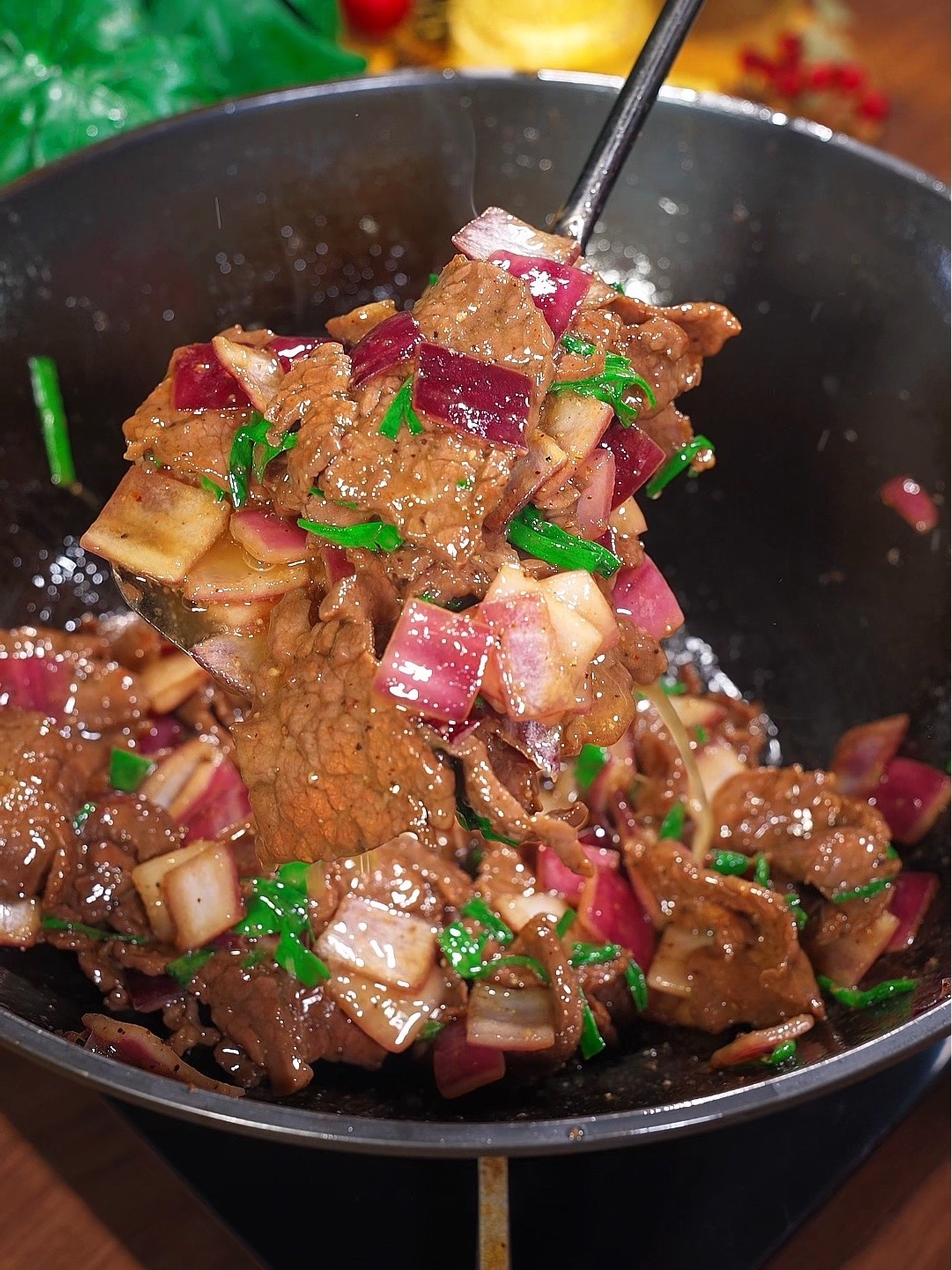 这样做的黑椒牛肉片，鲜嫩可口，简单美味！