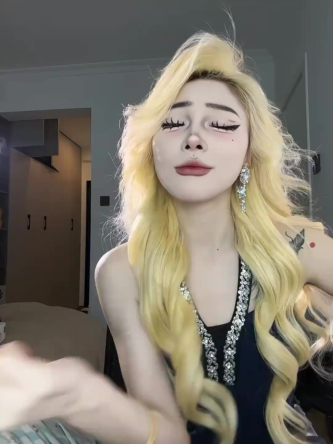 天真的橡皮学生版来咯～薯条妹妹