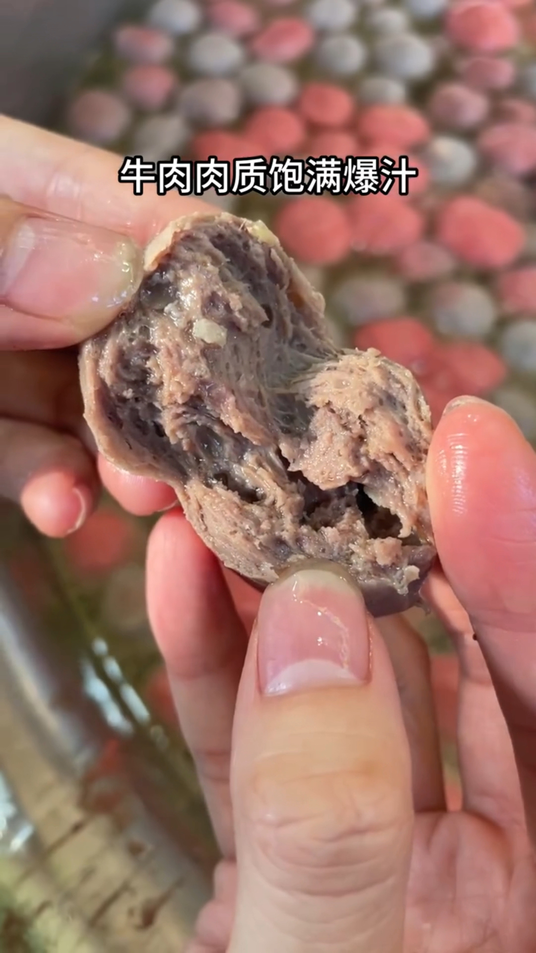 正宗潮汕牛肉丸,手工手打制作,Q弹有嚼劲,爆汁牛肉丸