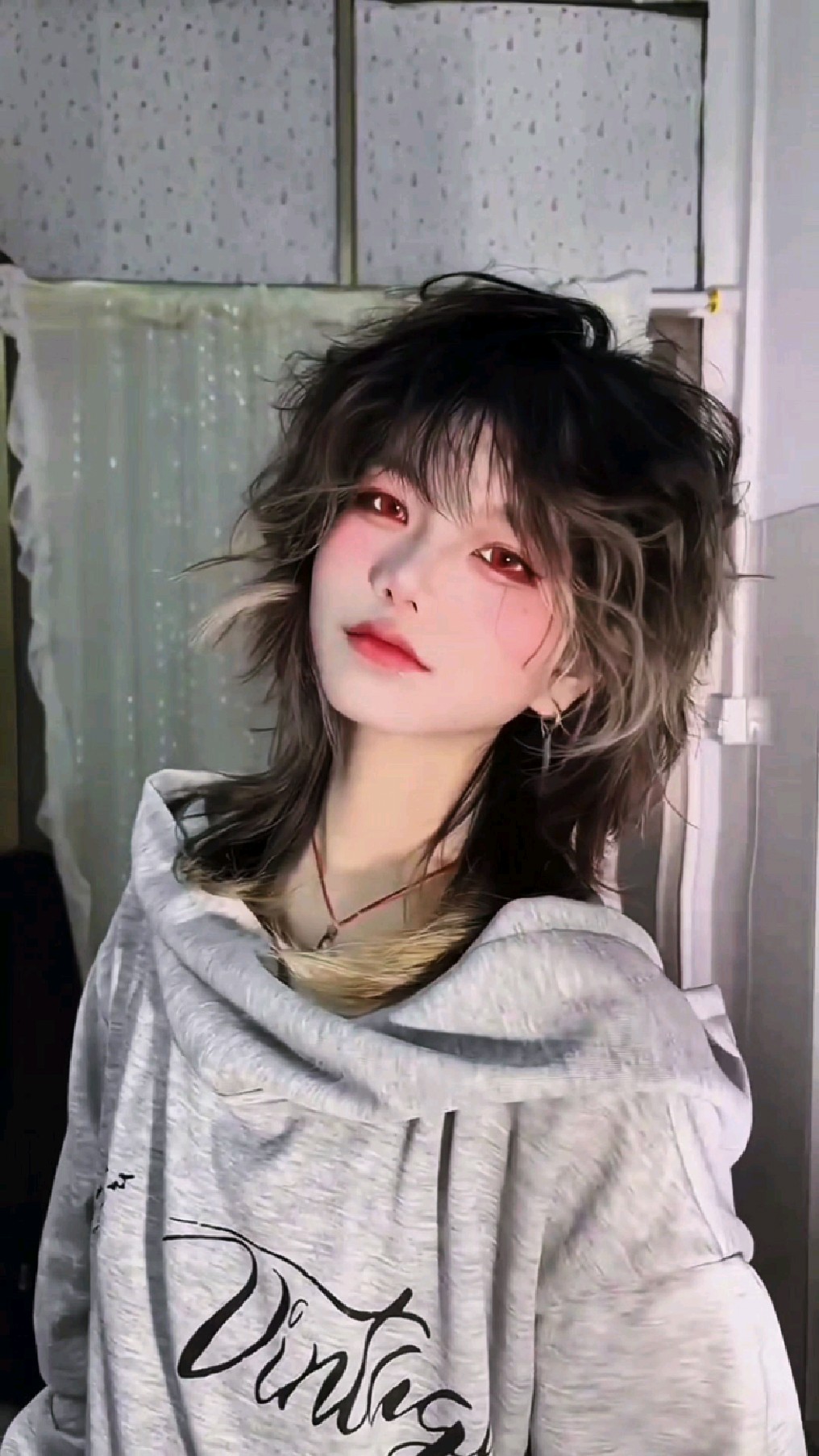 狼尾鲻鱼头发型嘿嘿嘿