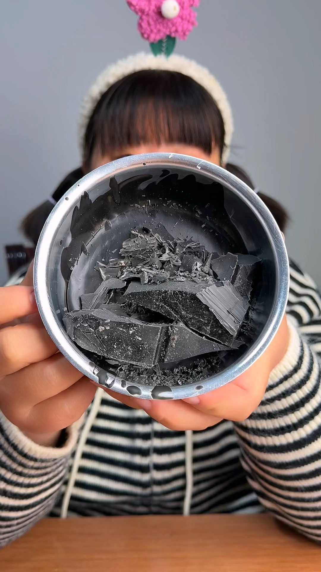 阿钟今天来做个大苹果巧克力手工diy