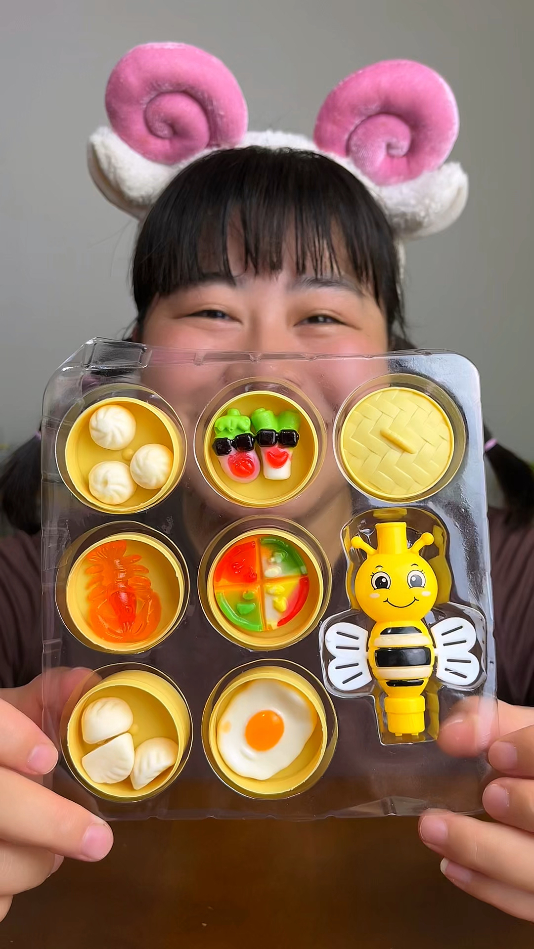 小蜜蜂糖果早餐店