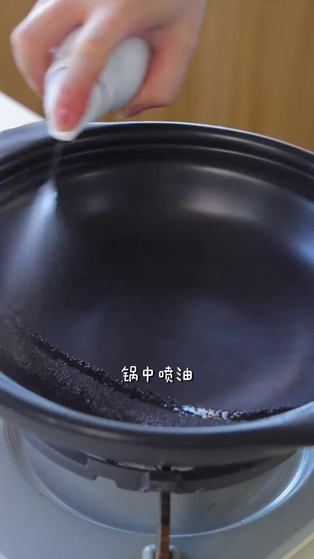 一滴水都不放的冬瓜桑拿鸡!鸡肉吸收了冬瓜的鲜甜!鲜嫩无比!