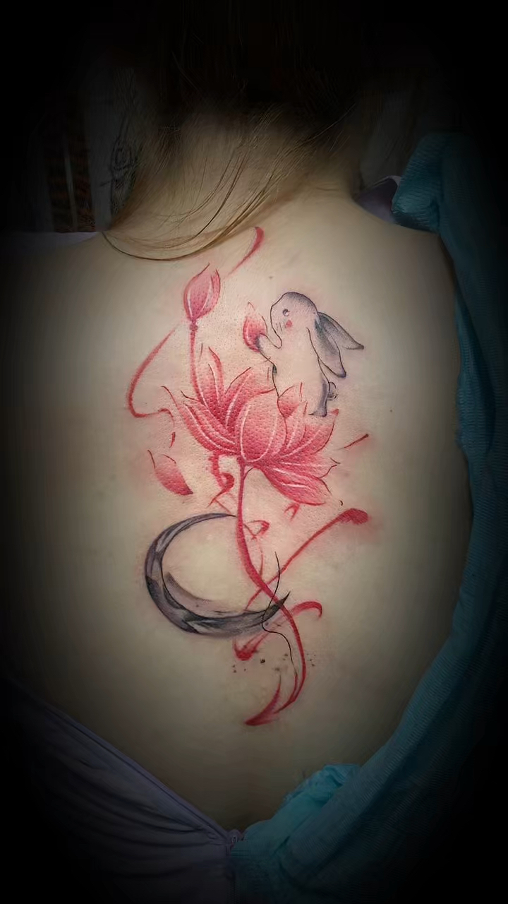 莲花纹身——心灵深处的一抹纯净印记