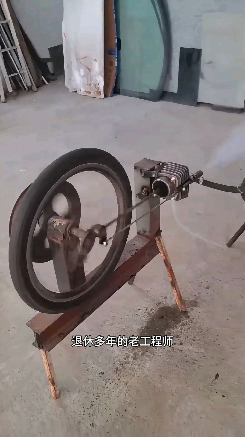 揭秘18世纪蒸汽机巧妙工作原理！轻松达到100公里每小时速度