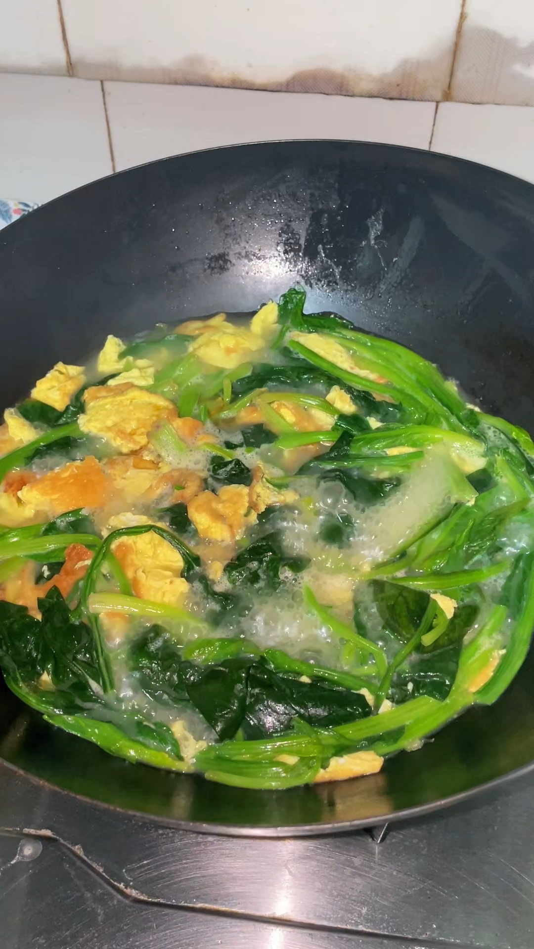 菠菜鸡蛋汤安排上