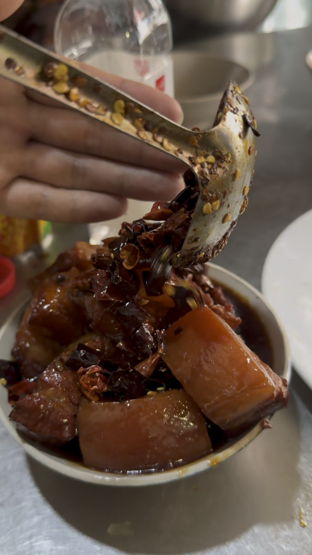 亳州藏在胡同里的老馆子,红烧肉做的真叫一个绝,本打菜的天花板