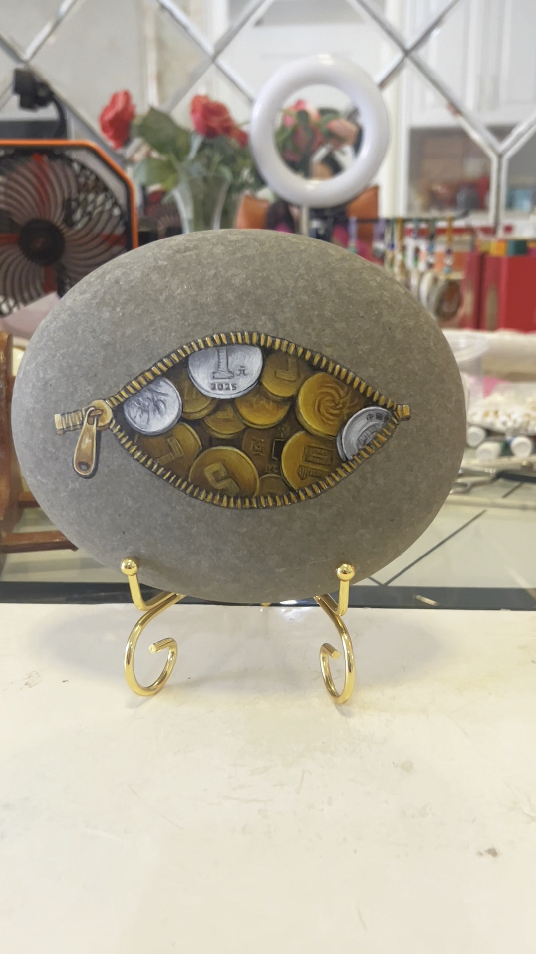 画一个钱包要去菜市场买菜去了,我可爱的石头作品