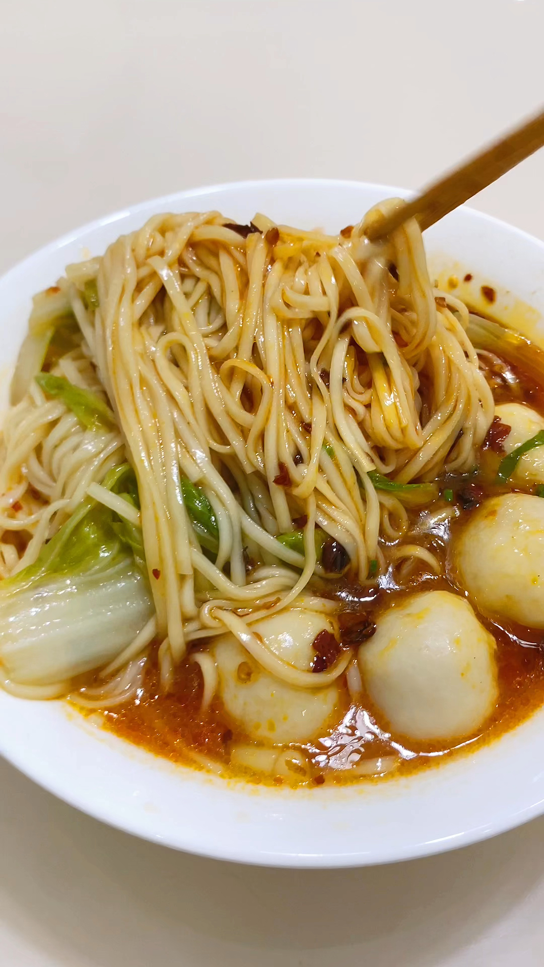 好久没吃“番茄鱼丸面”了，今天安排，解解馋