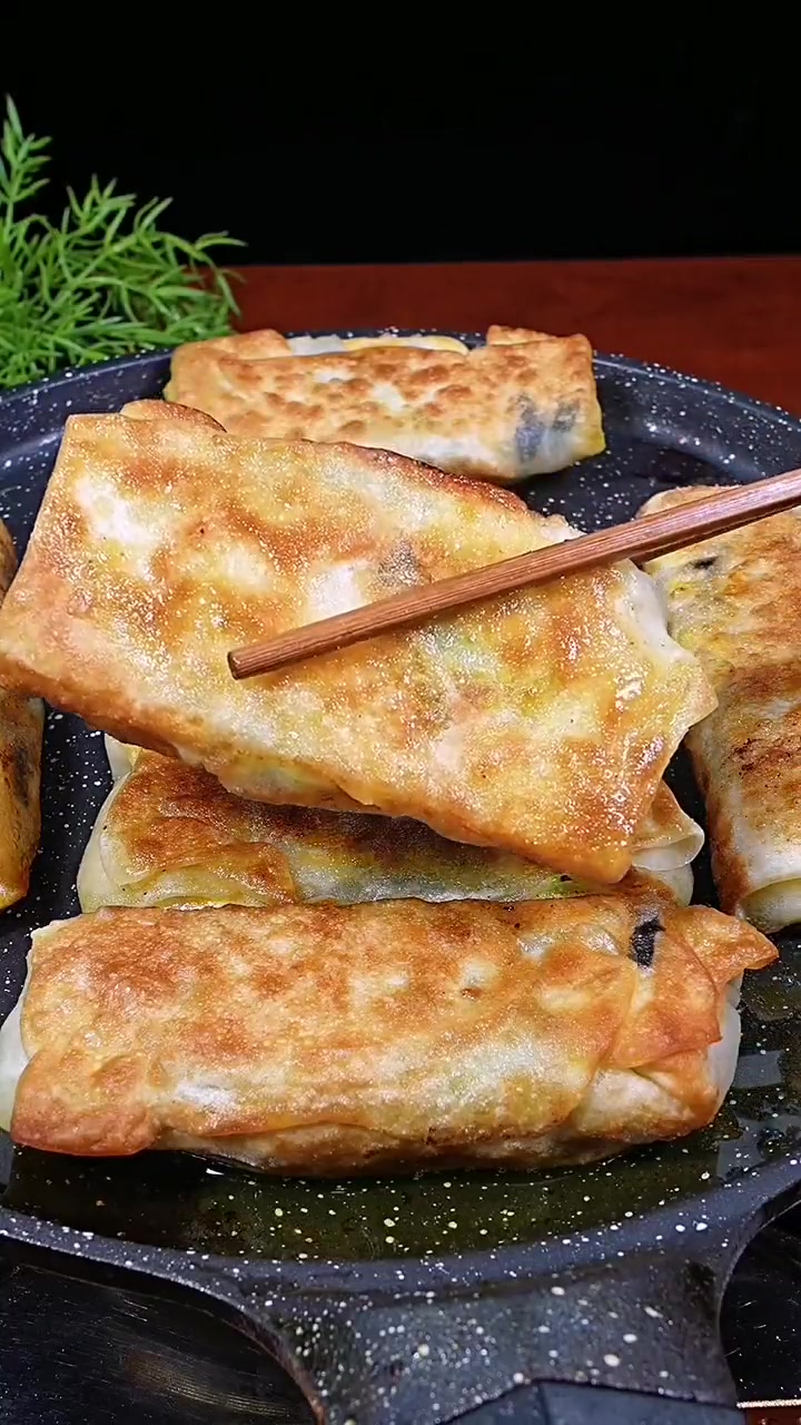 不用和面醒面两分钟就能做出好吃的馅饼！