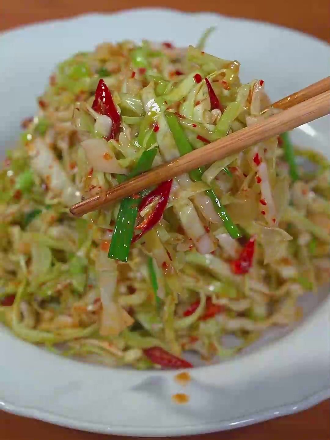 看一眼就能学会的，小凉菜，凉拌包菜丝！