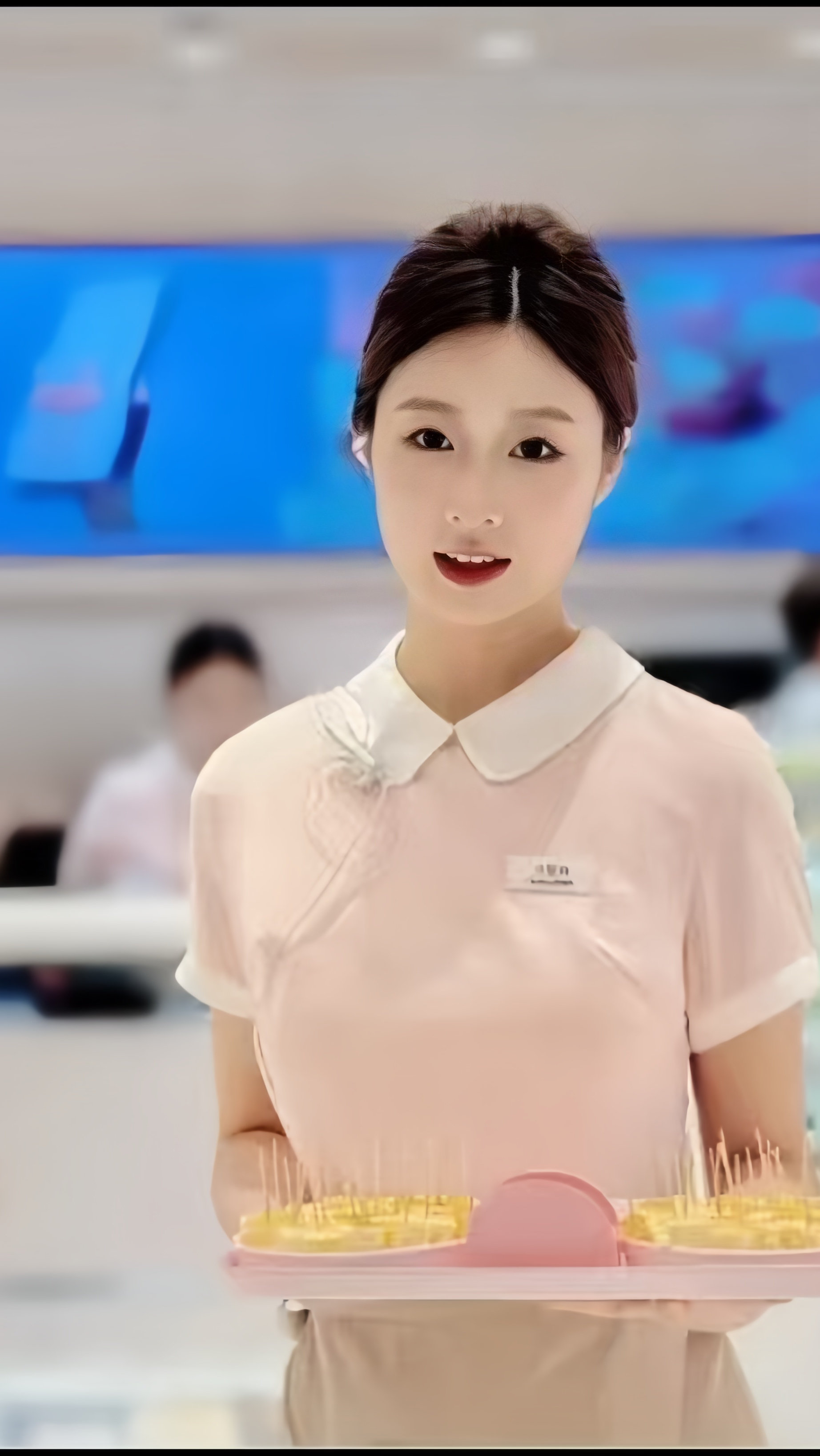 颜值即本钱,好利来蛋糕招聘,空姐不一定在飞机上,一定在好利来
