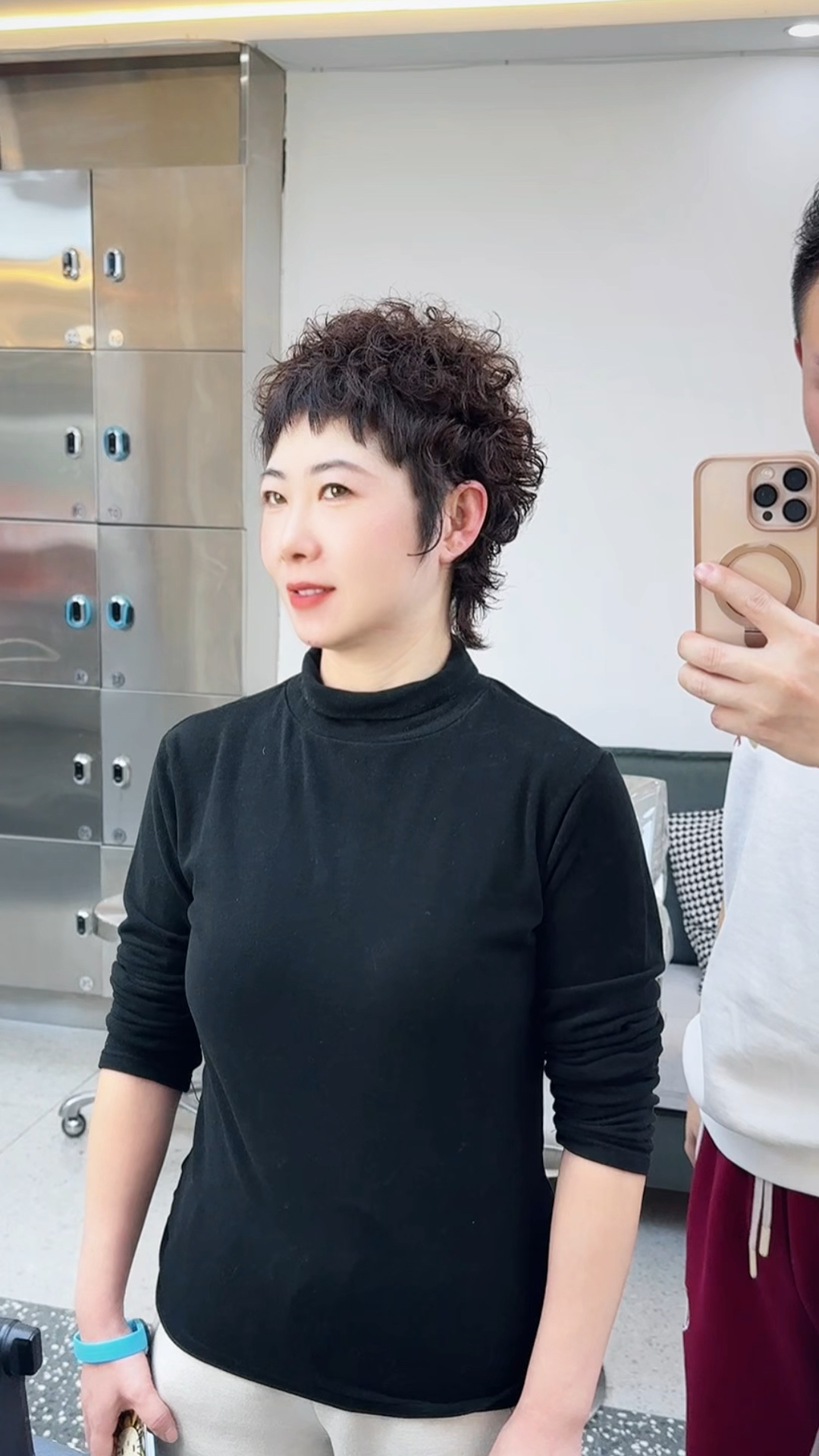 定制短发 适合才是最高级的设计 让你气场拉满的潮短发#菠萝烫