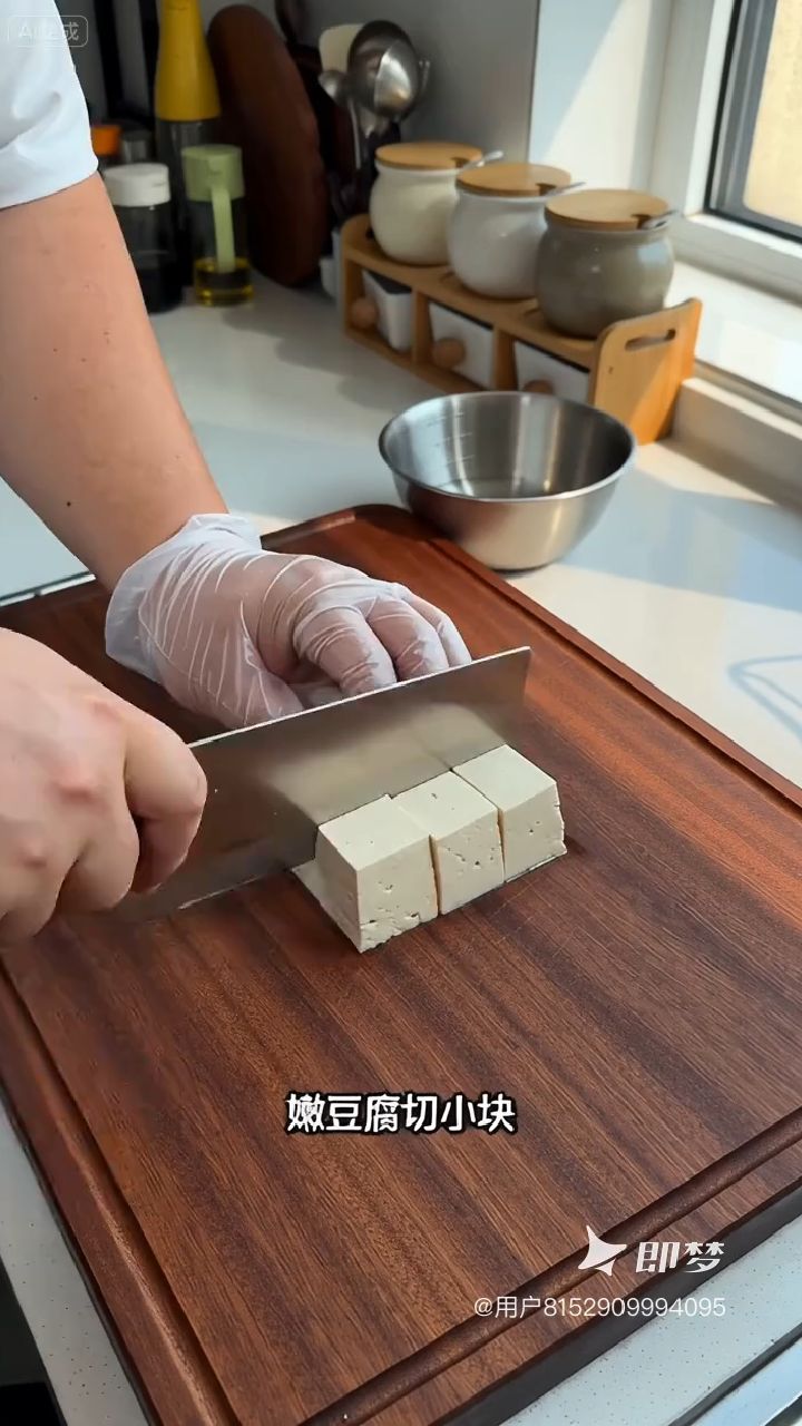 麻婆豆腐，一起来做吧！#麻婆豆腐做法 #简单易学的家常菜做法