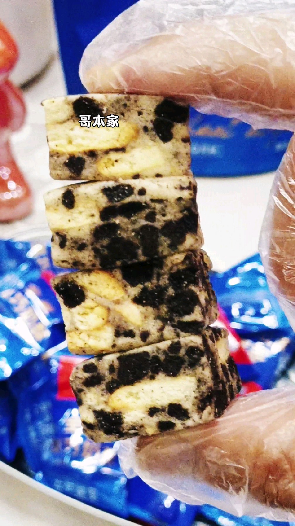 一个才23大卡,还加了奥巧碎好好吃,雪花酥口感,管理期闭眼冲