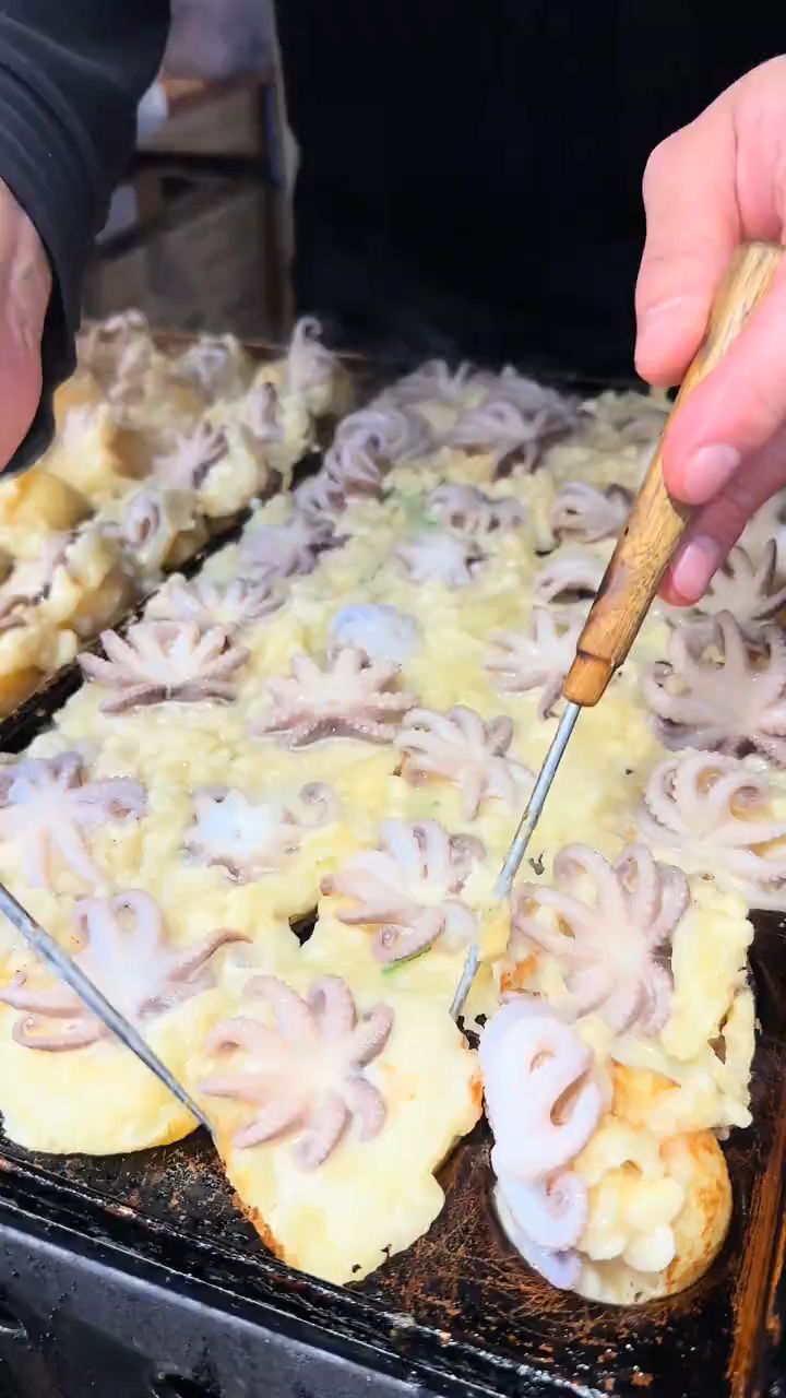 特大只章鱼的章鱼小丸子