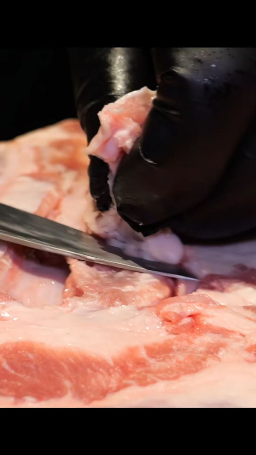 韩国正宗的韩式泡菜铁板烧