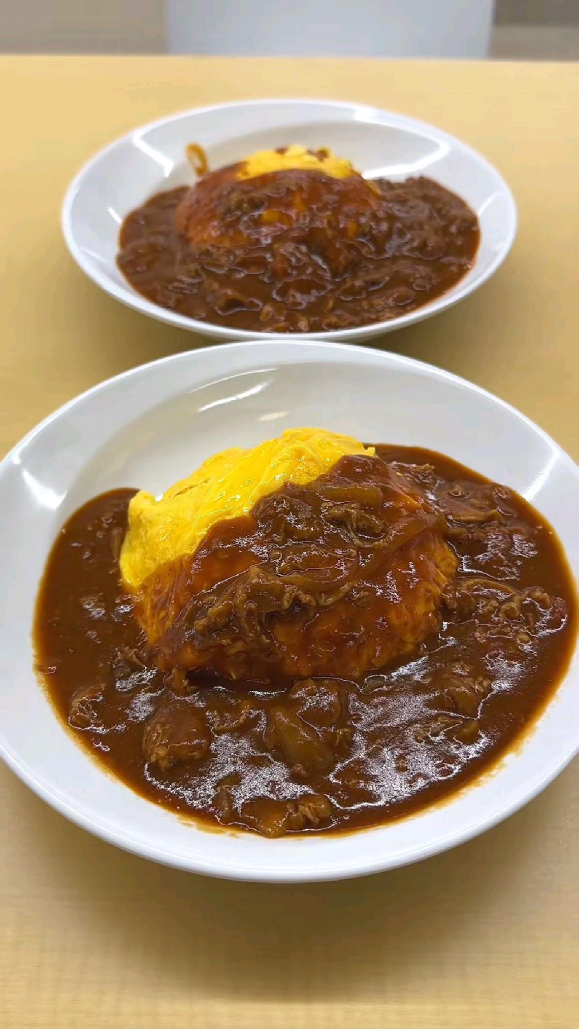 日式咖喱蛋包饭，因为太好吃了，每天都要准备几十锅