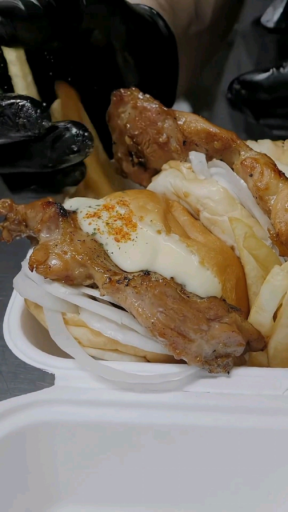 碳烤鸡腿肉汉堡排套餐