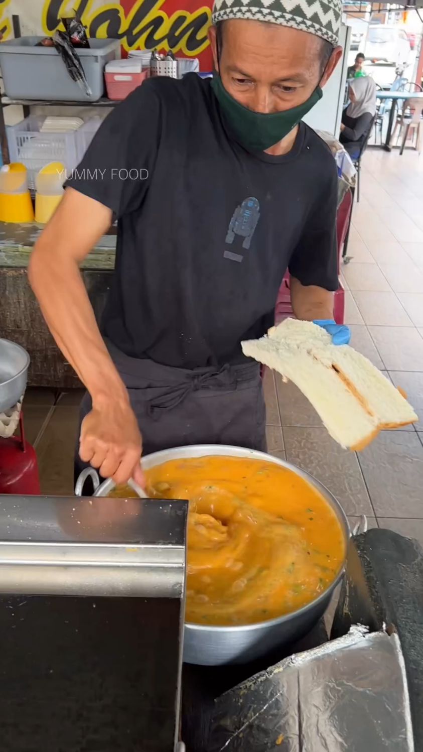 这一锅蛋液下去，隔壁小孩都馋哭了！街头超长约翰面包治愈合集
