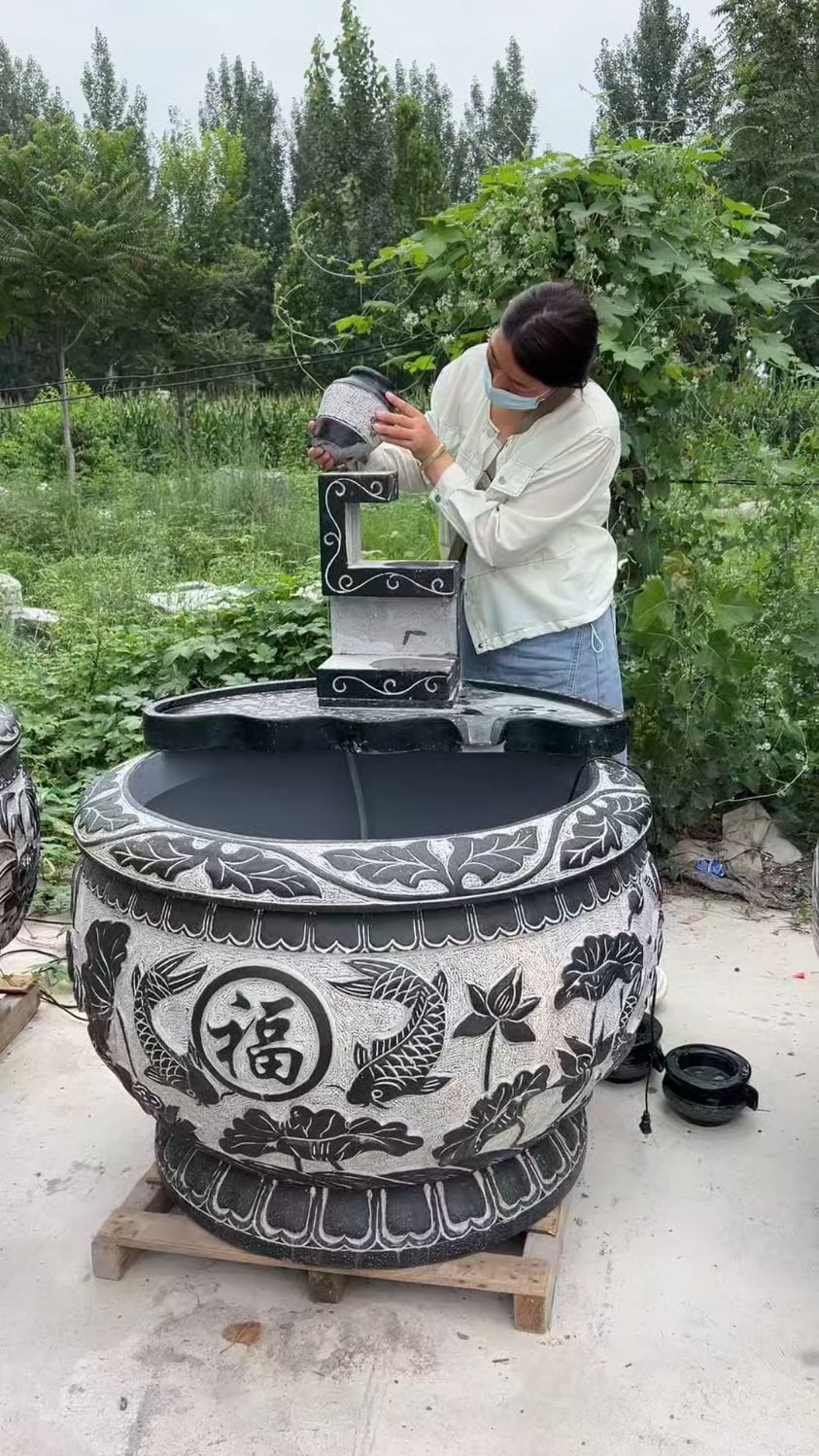 石雕石缸花盆青石鱼缸门海流水摆件