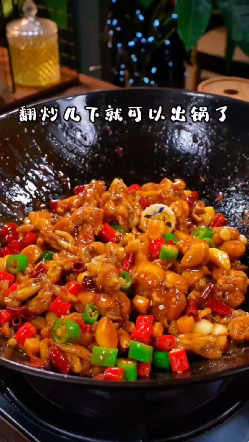 爆炒牛蛙这样做盘子都要舔干净