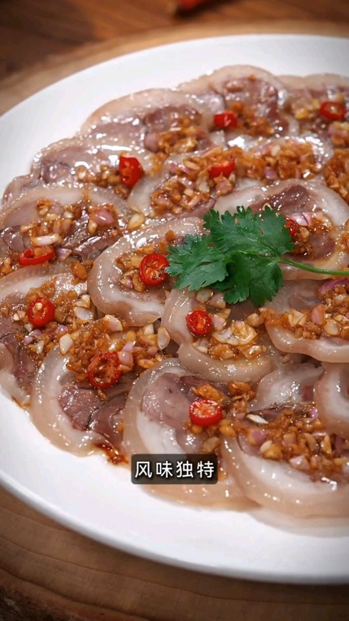 夏天怎么能不吃这个凉拌猪脚