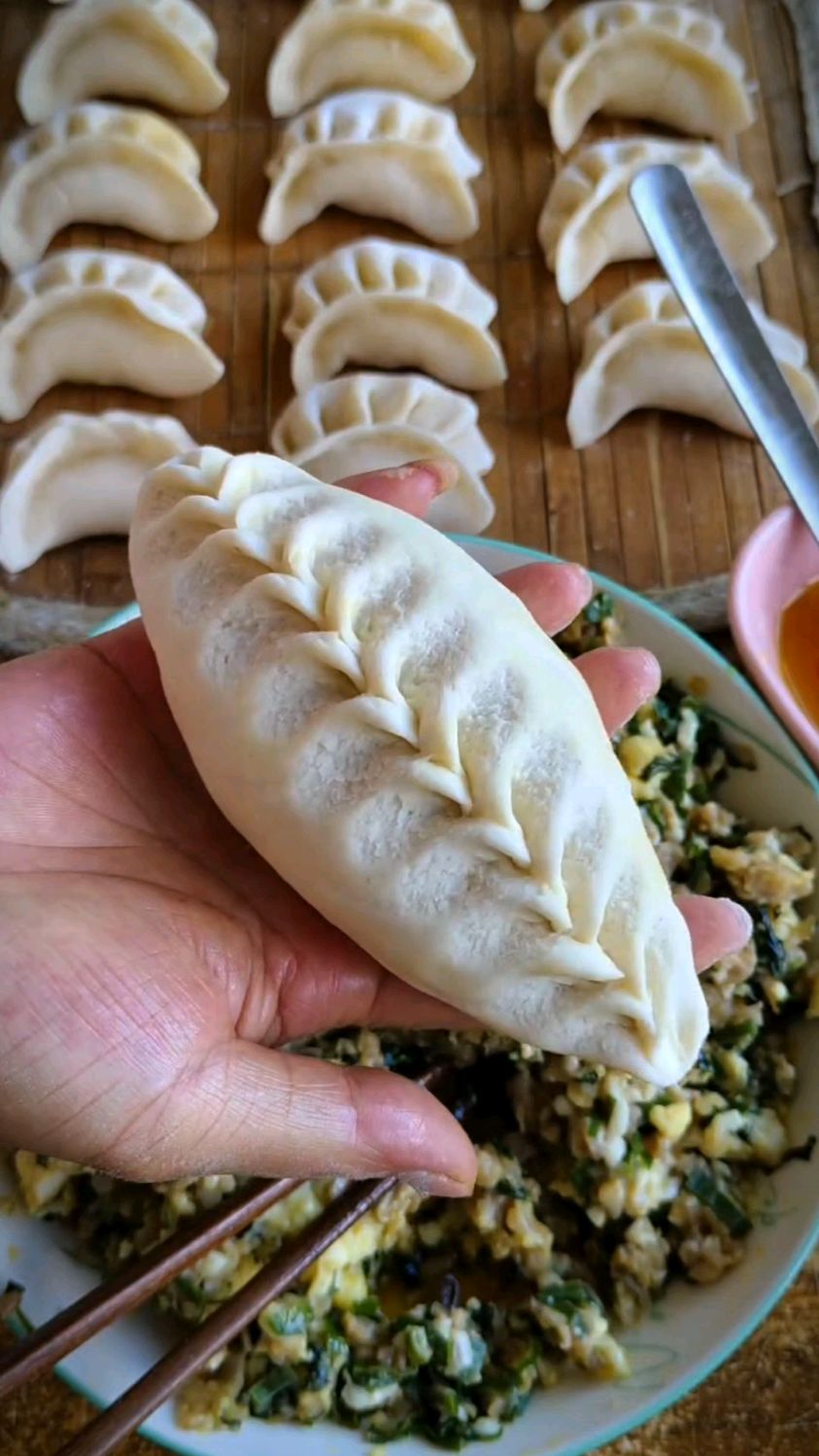 一看就会的麦穗饺子包法