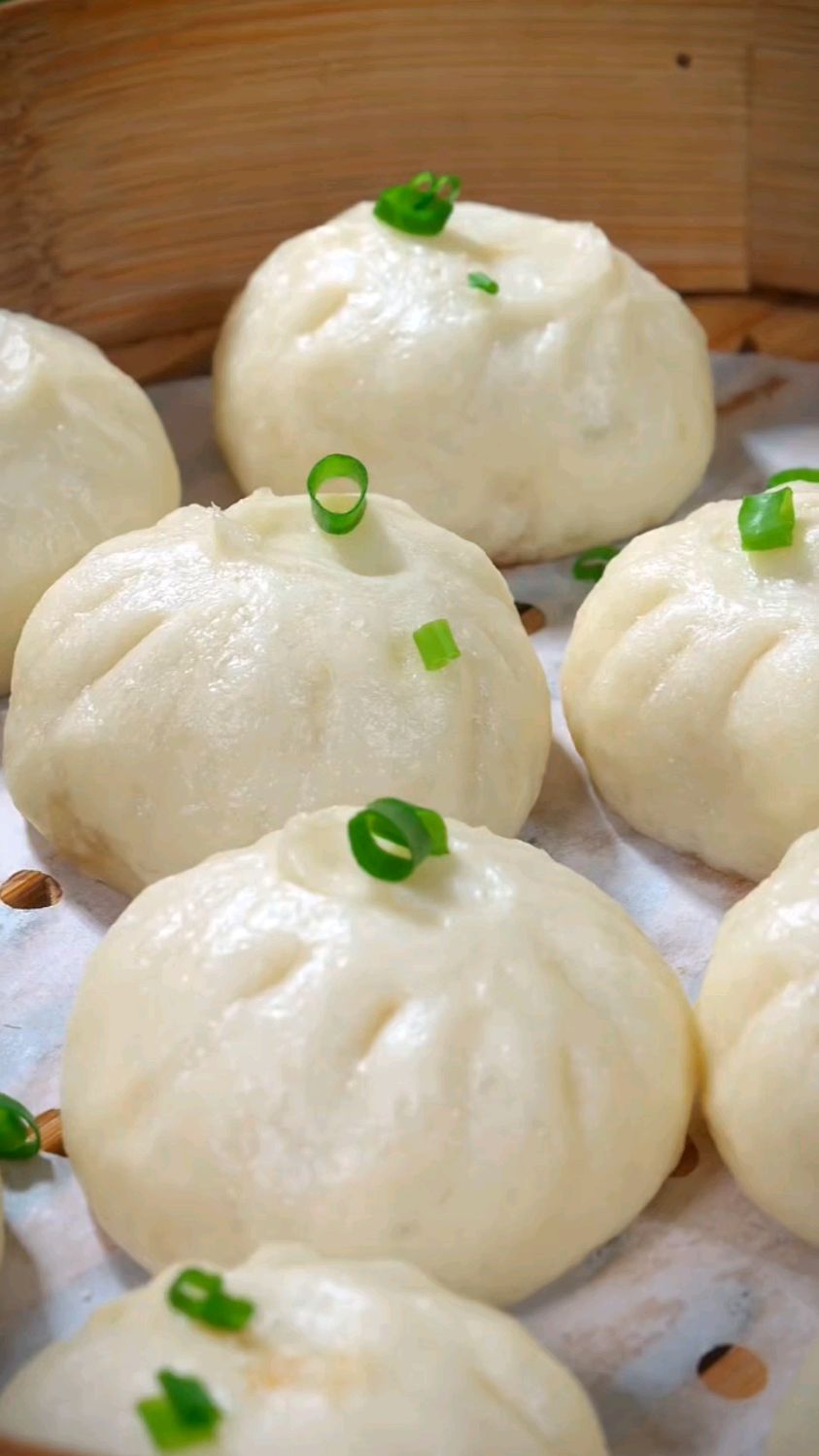 今天给大家分享一下小笼包的做法