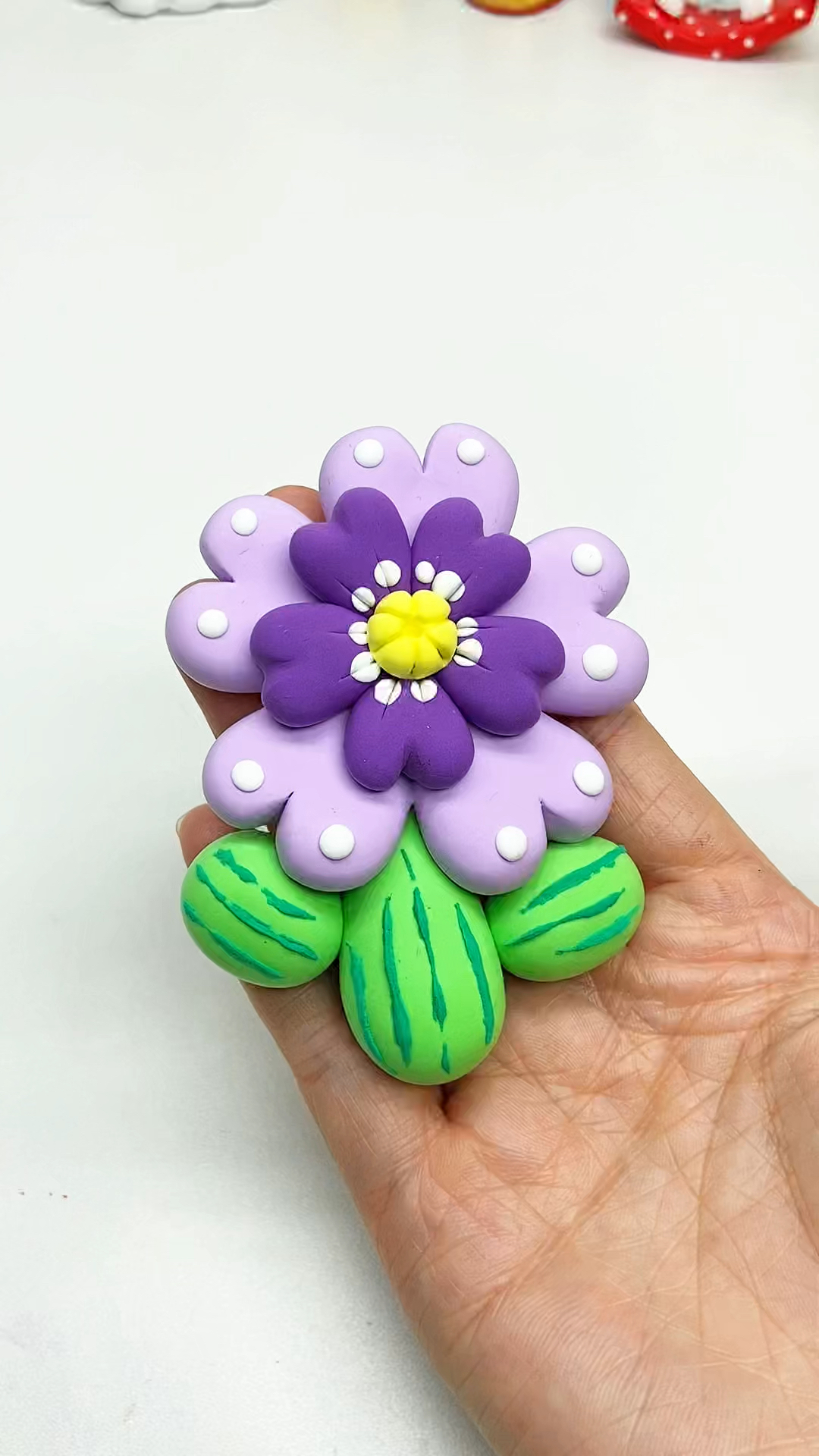超轻粘土紫色小花朵教程