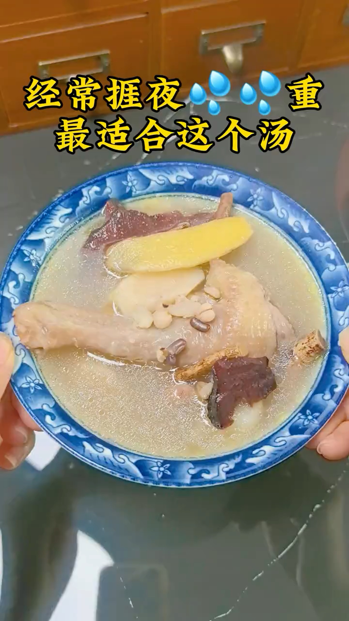 五指毛桃和它是天生一对,搭配煲汤喝,调身体,少生病,乐生活!