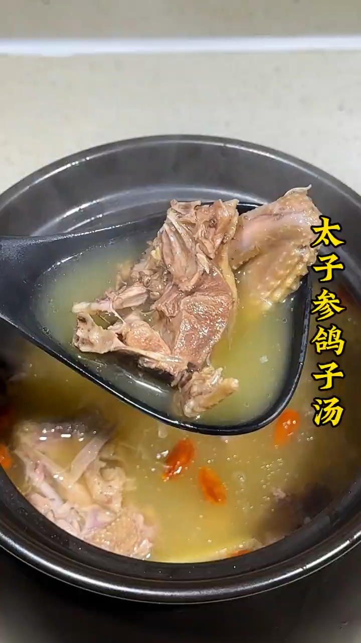 鸽子汤太润了,这样搭配吃,身体好,气血足,少生病,安稳生活