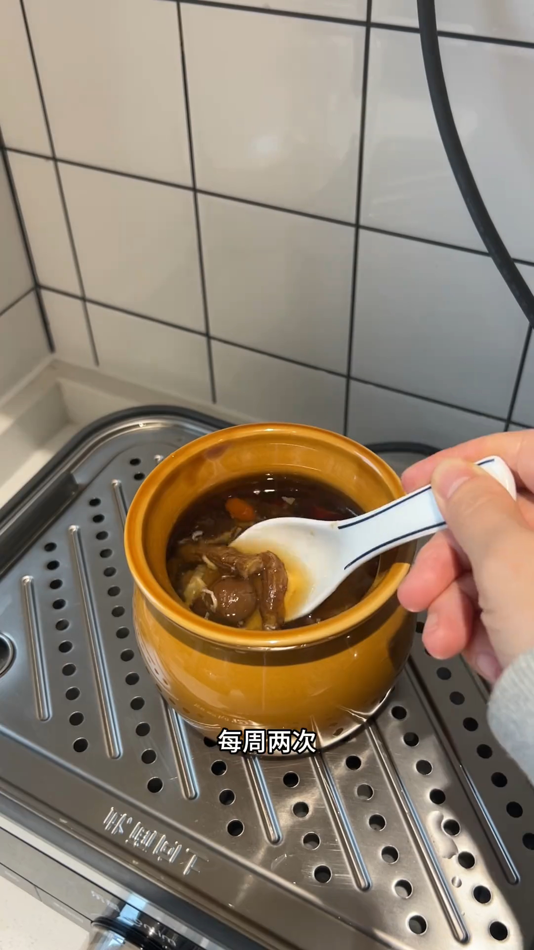 当归和黄芪是天生一对,搭配煮水喝,调身体,养气血,稳夏天