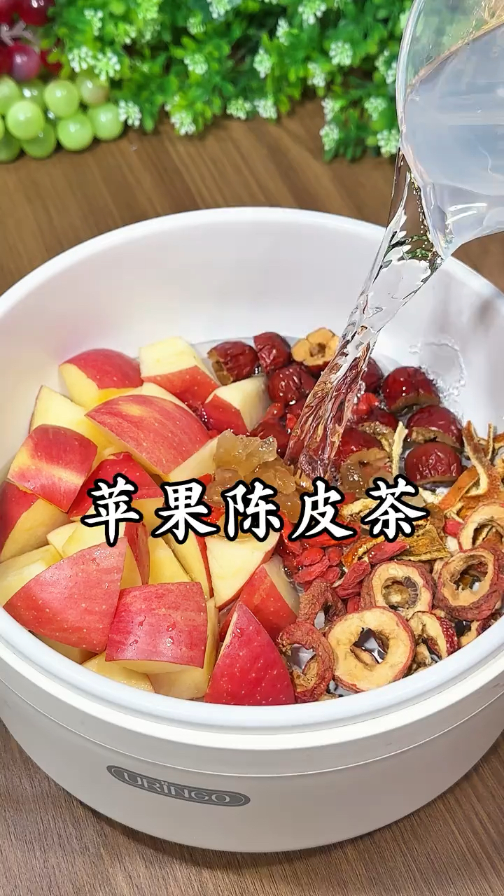 老中医爷爷给的苹果陈皮水配方,秋冬季必须按排上,好喝又刮油