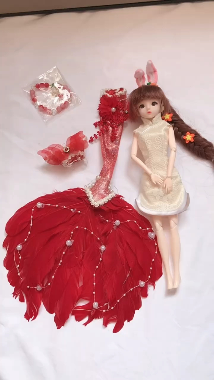 当小舞穿上美人鱼的衣服