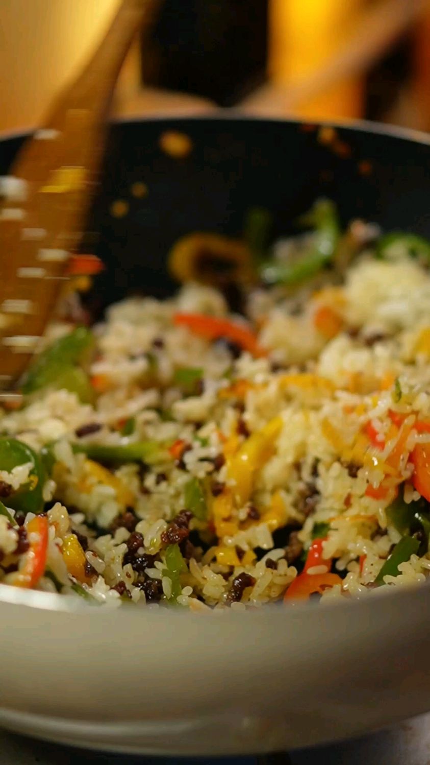 黑松露椒牛肉炒饭