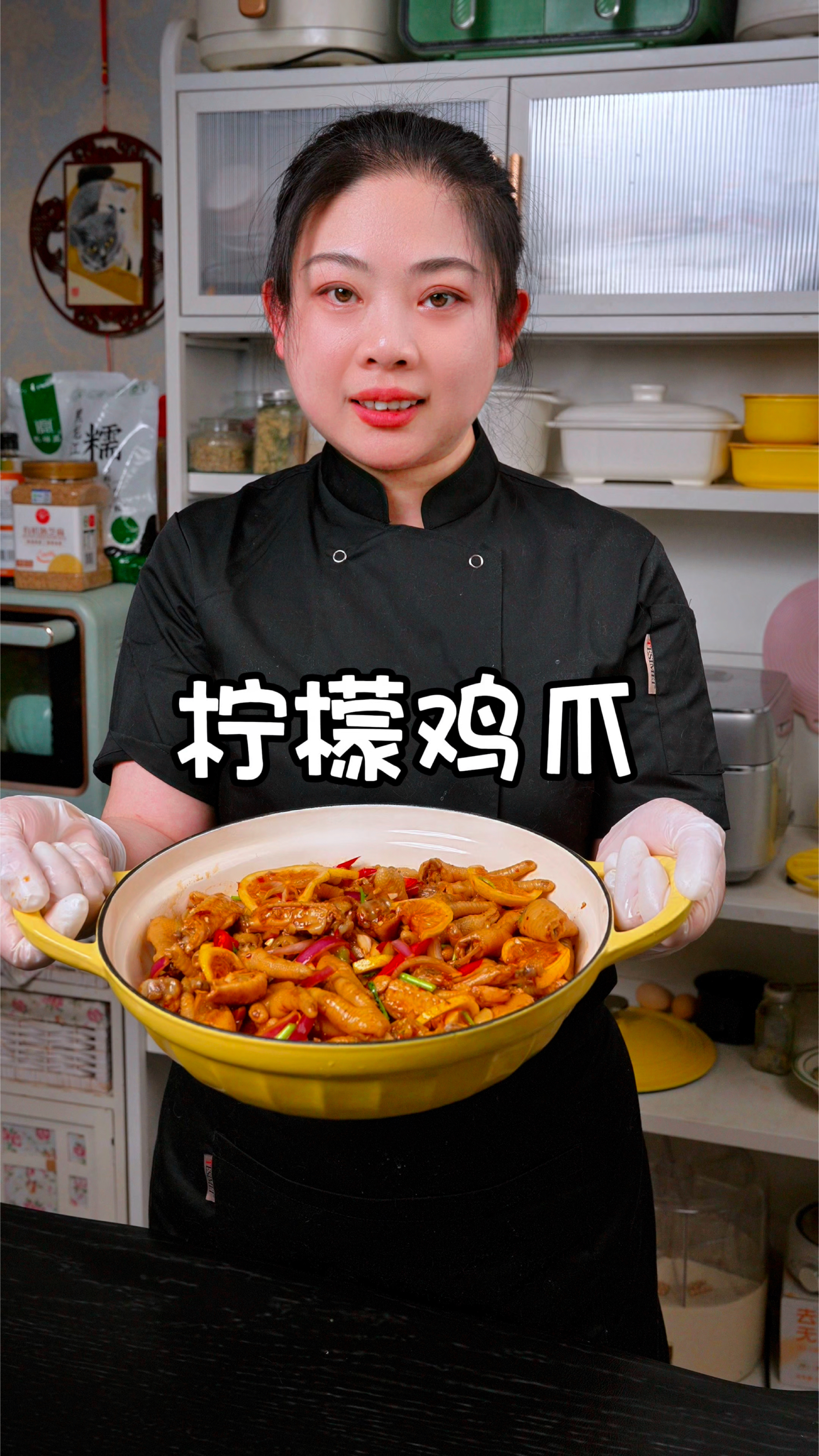 泡柠檬鸡爪切忌直接清水泡，难怪你做出来不入味，还不够爽脆