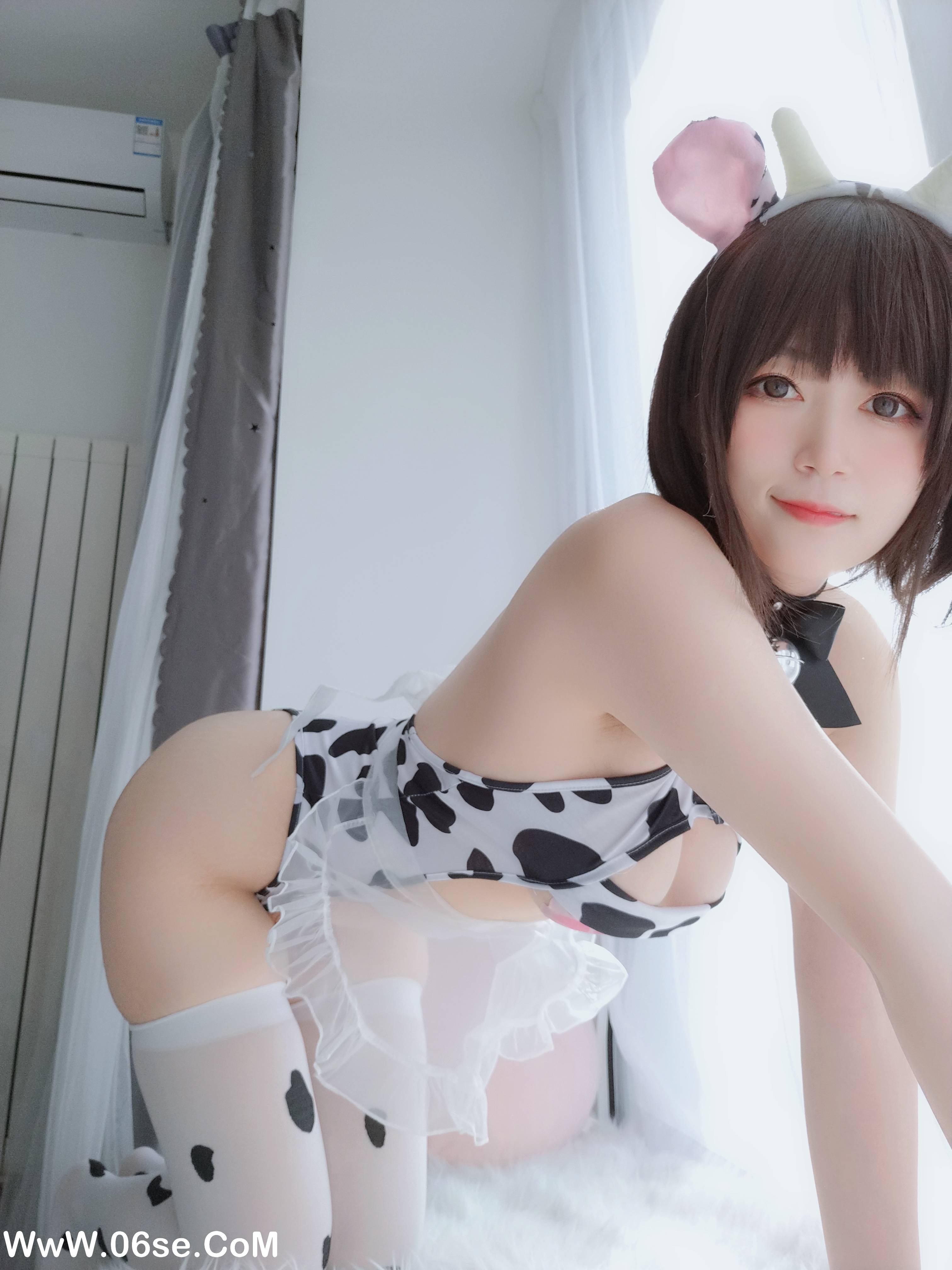 图片[23]-Coser小姐姐白银 NO.021 – 可爱奶牛[100P+3V544M]-六色网