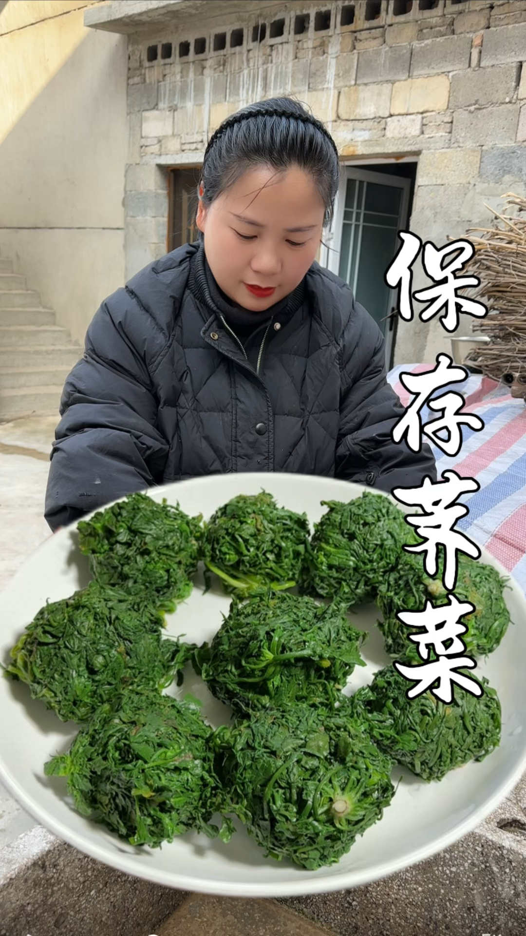 保存荠菜很多人做错了,农村大妈教我好方法,保存一年新鲜不坏