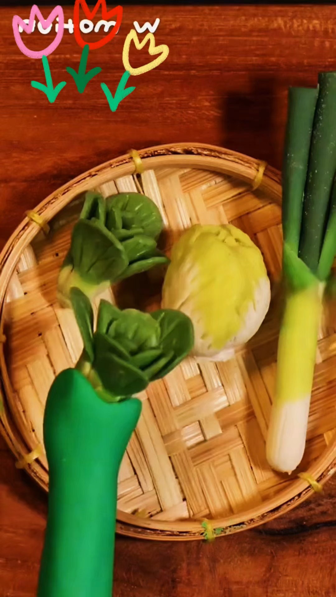 今天来煮一锅美味的牛奶麻辣烫,汤底浓郁,食材丰富#动画解说