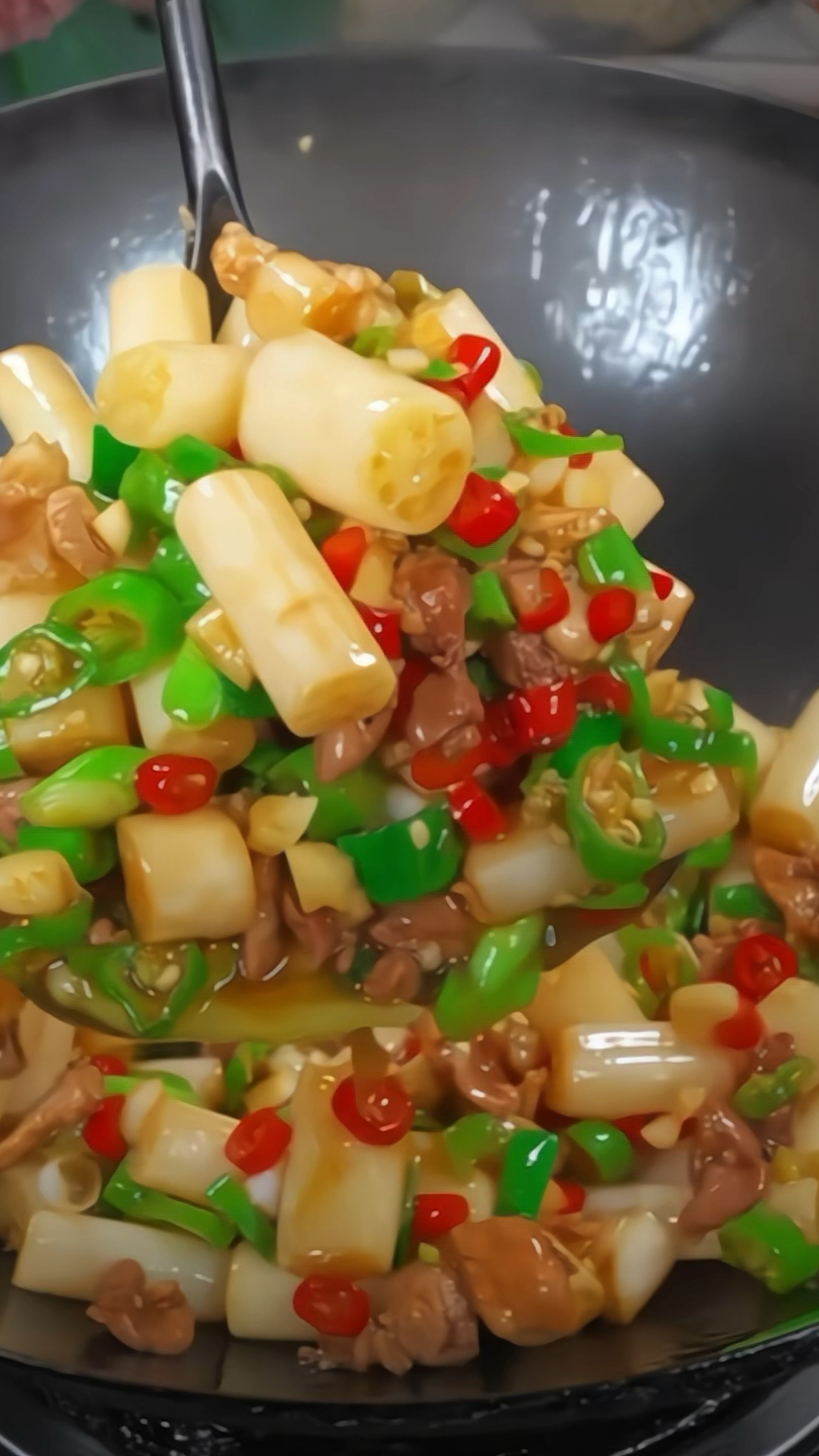 简单又下饭的泡藕带炒肉,又是多吃一碗饭的一天!#家常菜
