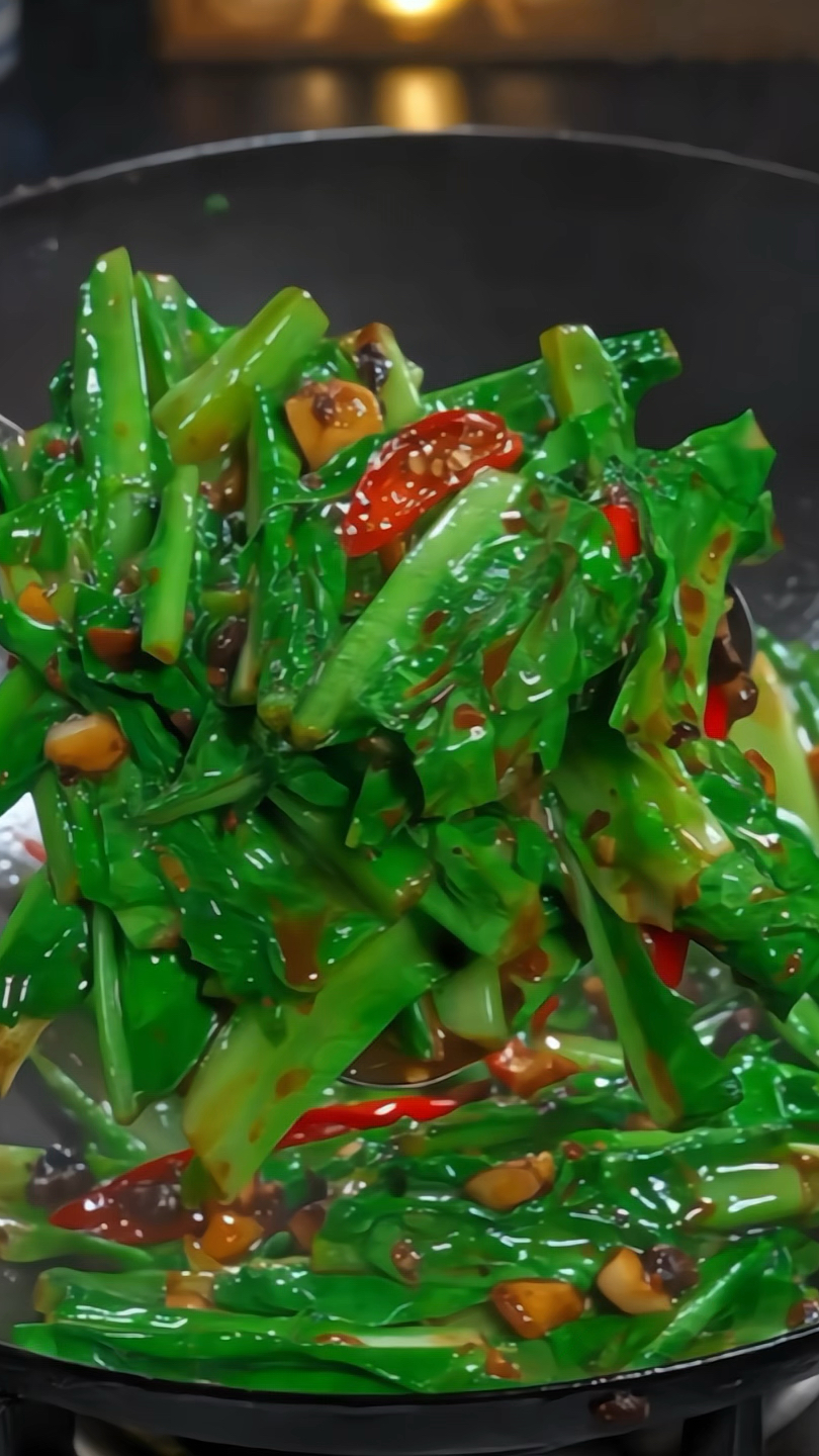 今天炒的油麦菜炒豆豉 绝对是下饭菜的天花板 鲜香脆嫩#家常菜