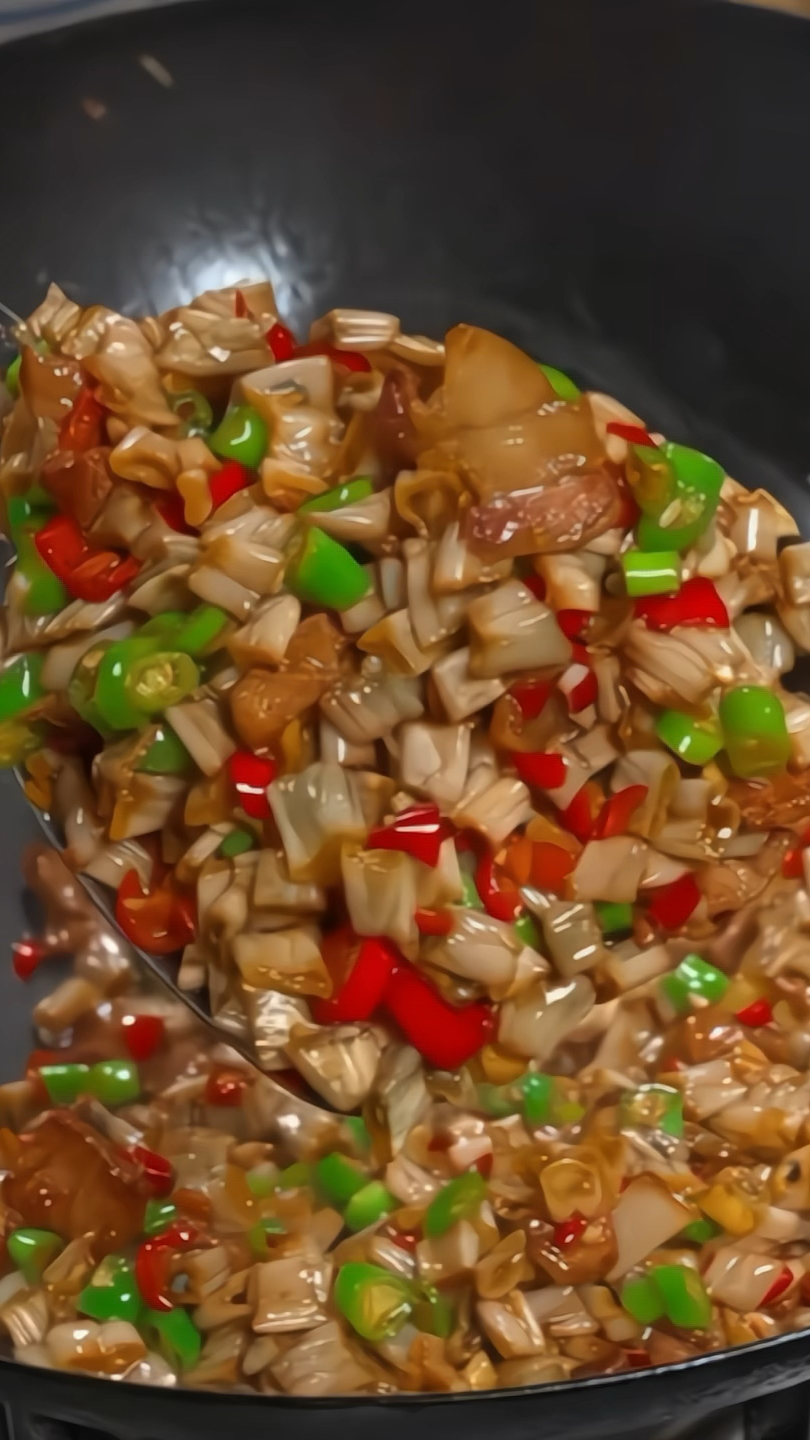 卜豆角炒肉 虽然不是什么山珍海味 但是超级下饭