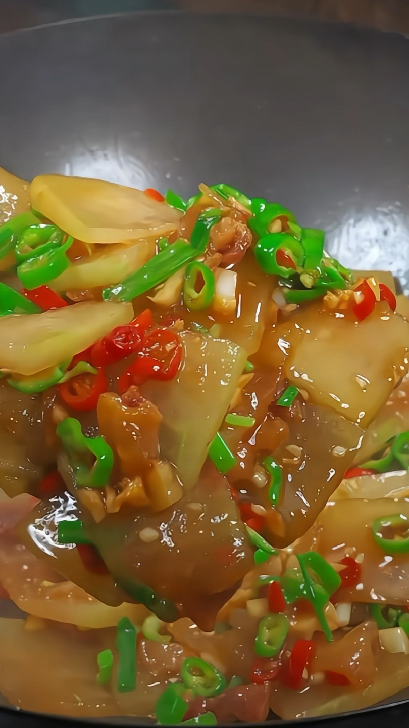 简单又下饭的冬瓜炒肉,又是两碗米饭的一天!#家常菜
