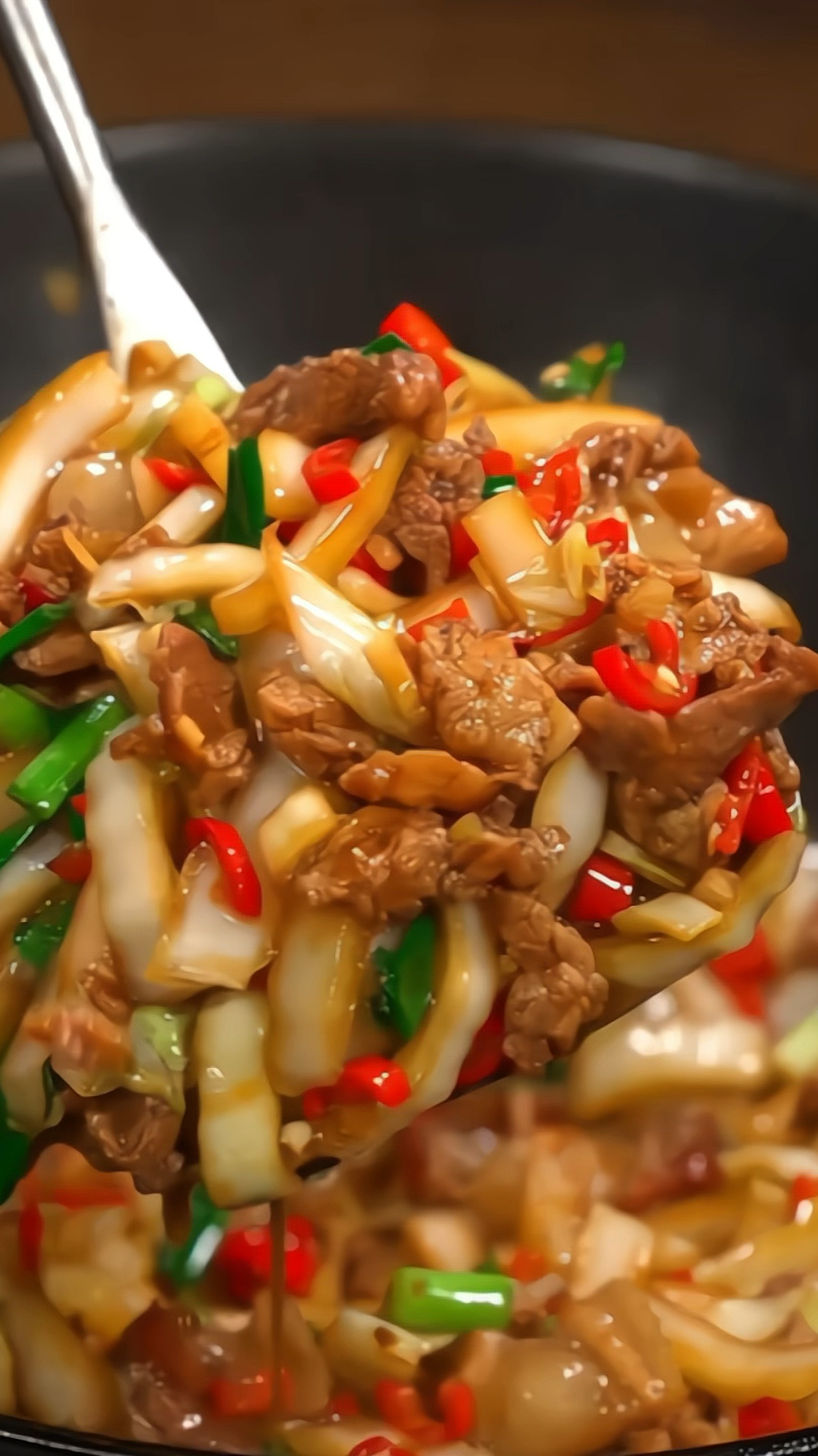 鲜甜脆爽的白菜梗炒肉,白菜梗拌着肉香,好吃#家常菜