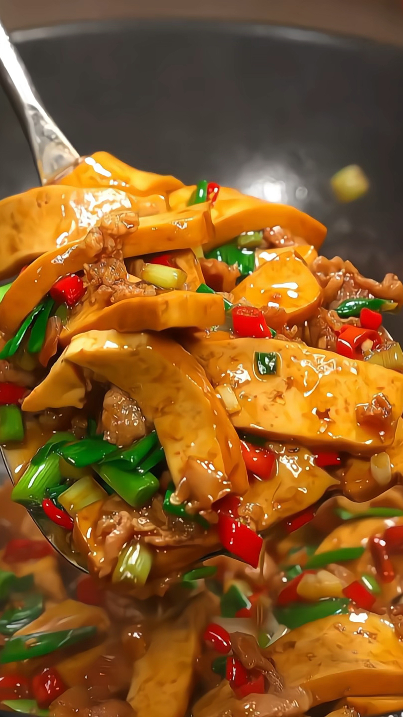 经典美味的湘菜香干炒肉,怎样炒软嫩香辣又入味!
